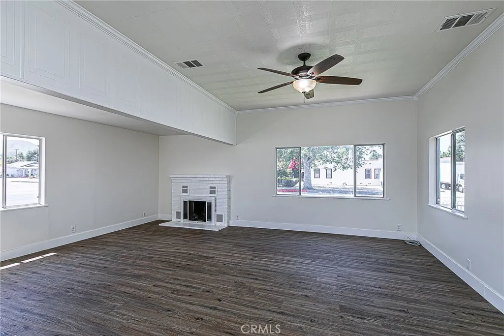Additional image 47 of 203 E Walnut Ave, Lompoc, CA 93436