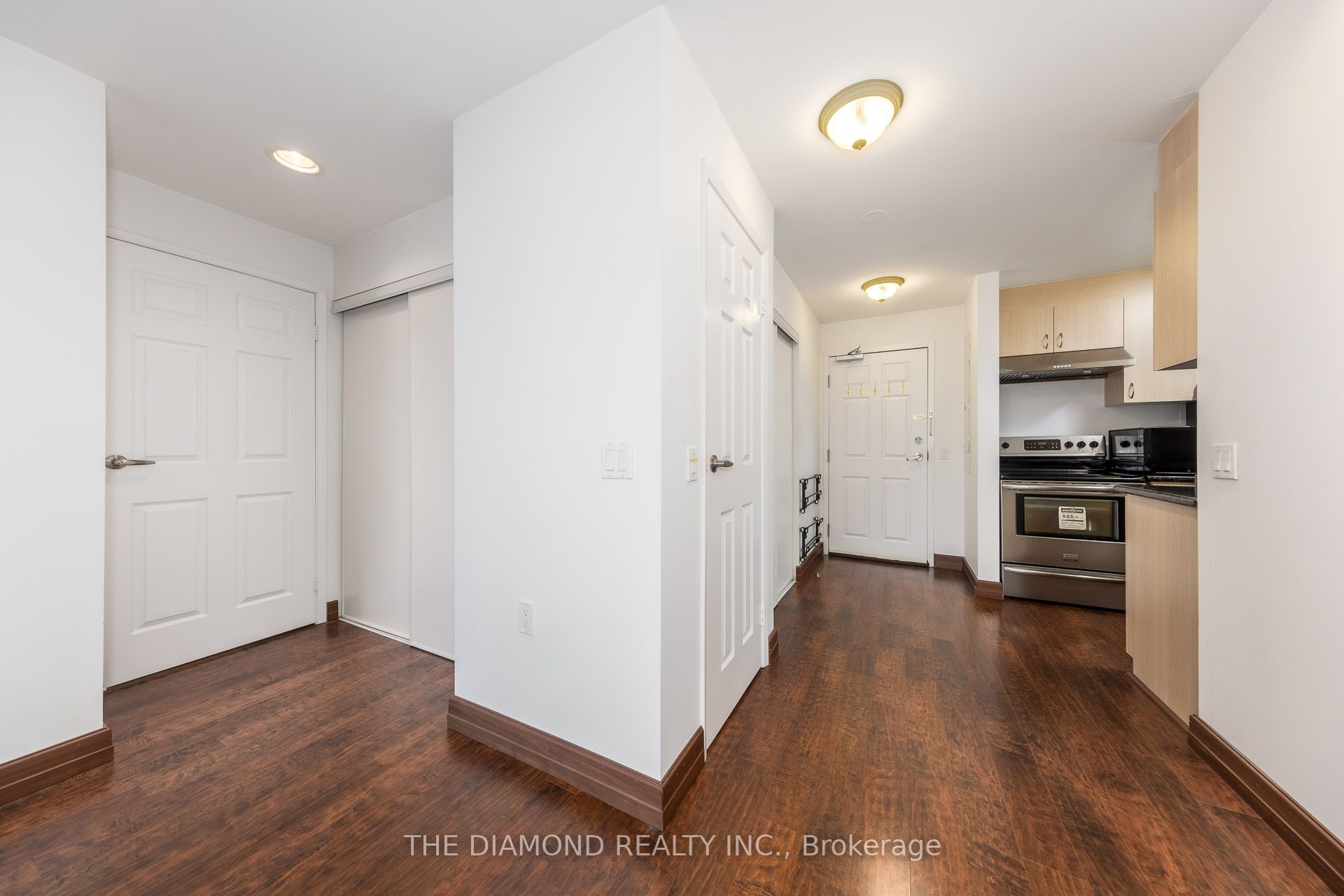 Additional image 4 of PH 5-15 Maplewood Avenue, Toronto, ON, M6C 4B4
