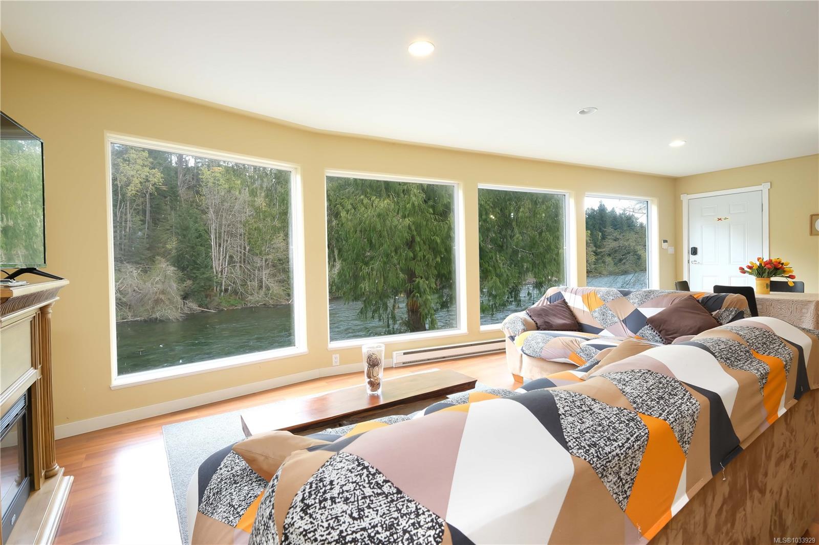 Additional image 2 of 2420 Campbell River Road, Campbell River, BC, V9W 4N7