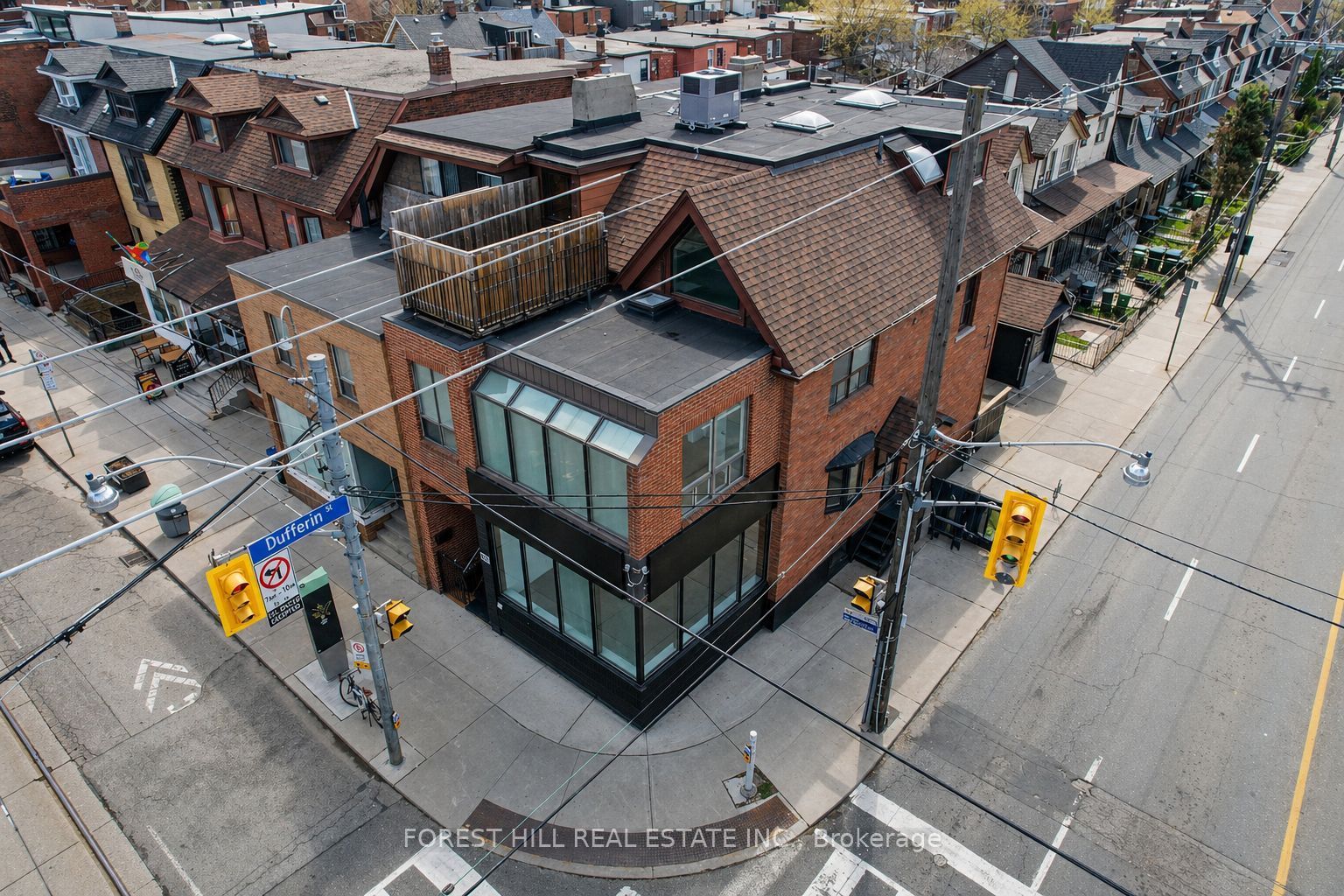 1111 College Street, Toronto, ON, M6H 1B4