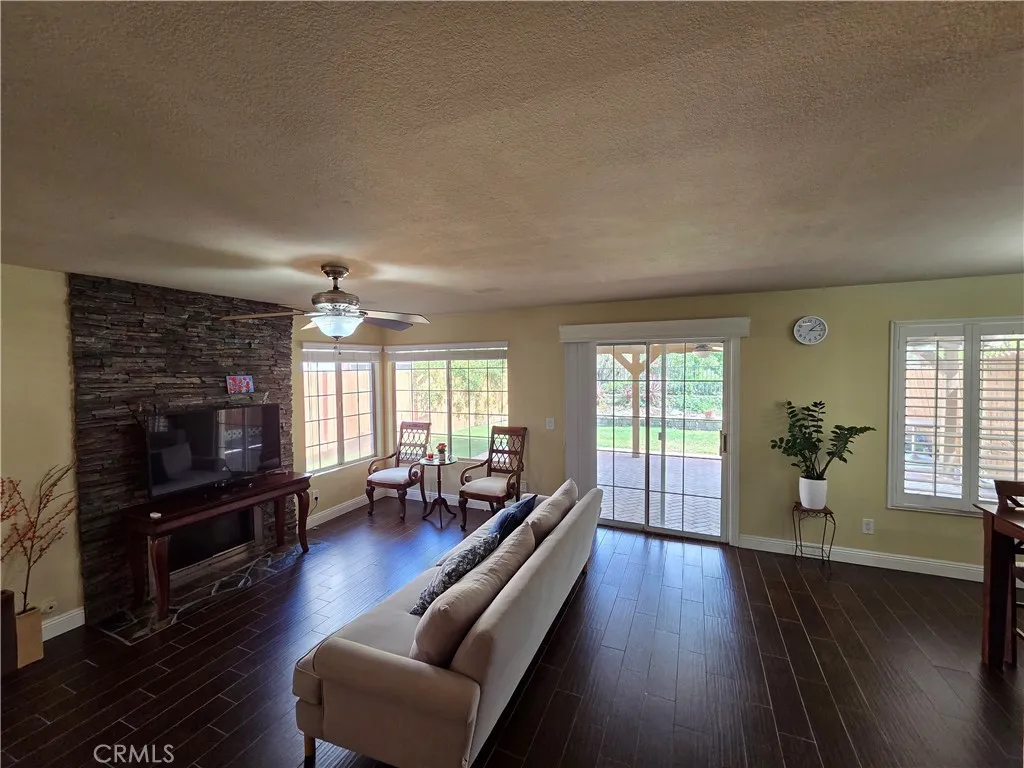 11109 Charleston St, Rancho Cucamonga, CA 91701 photo 3