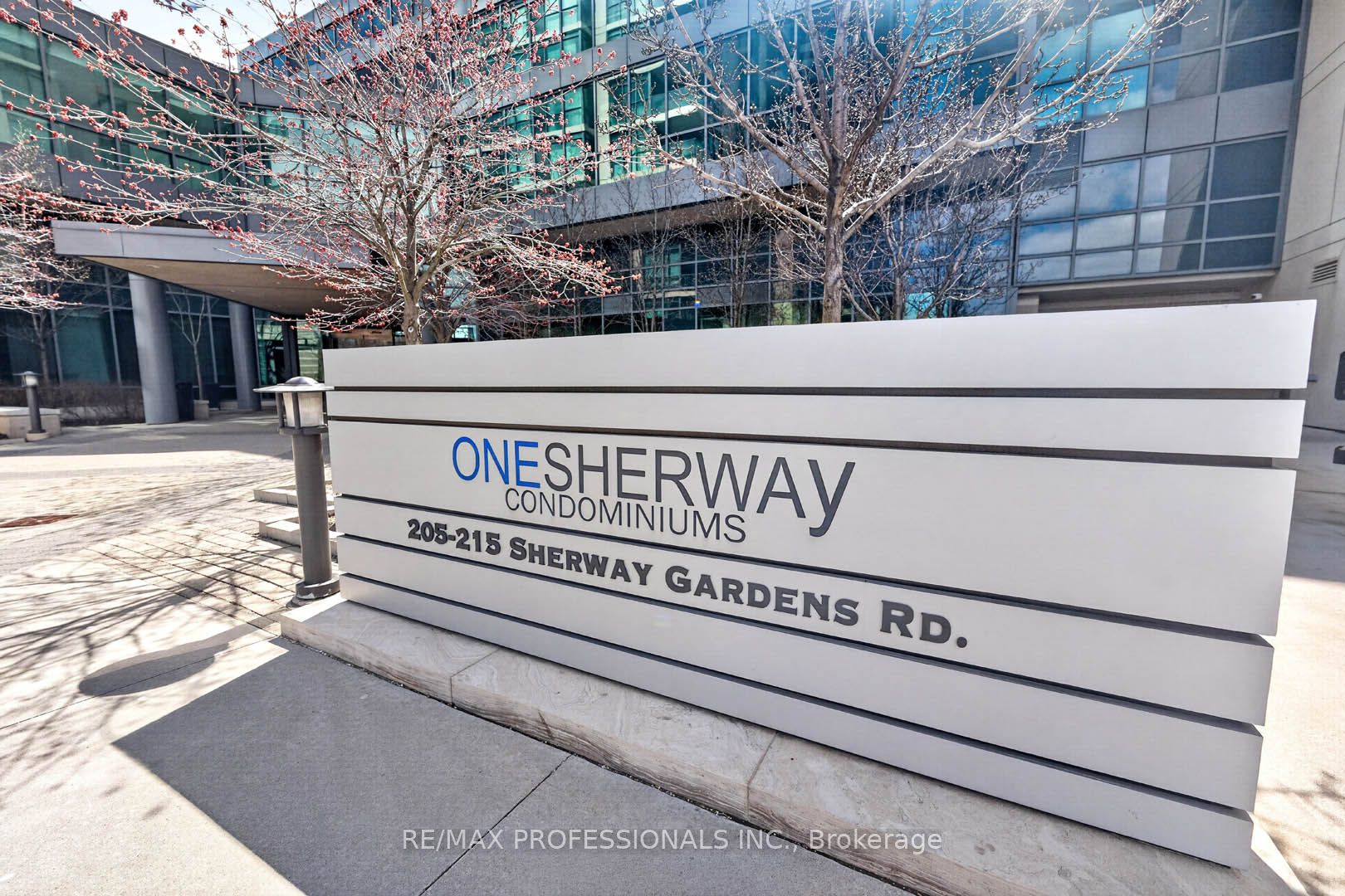 Additional image 2 of 2010-215 Sherway Gardens Road, Toronto, ON, M9C 0A4