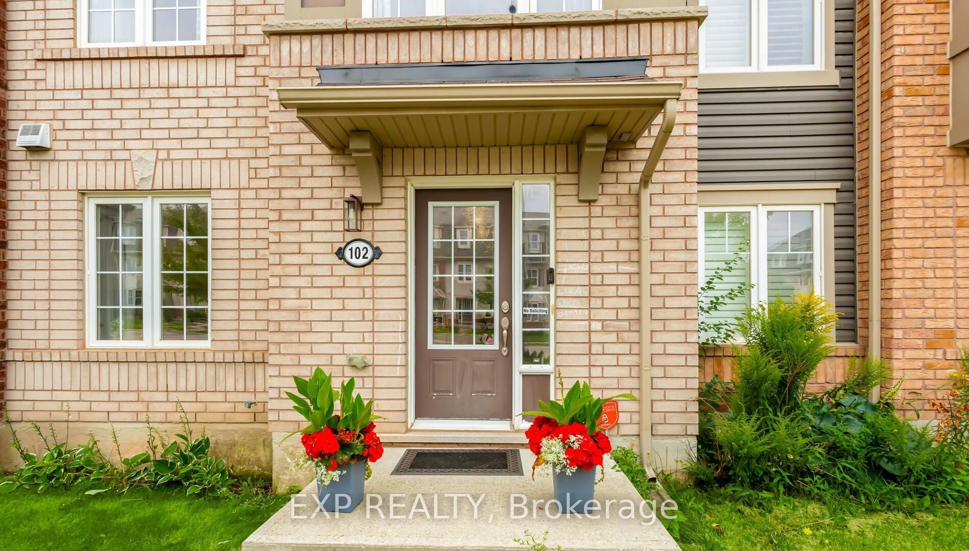 102 Bleasdale Avenue, Brampton, ON, L7A 0G2 photo 2