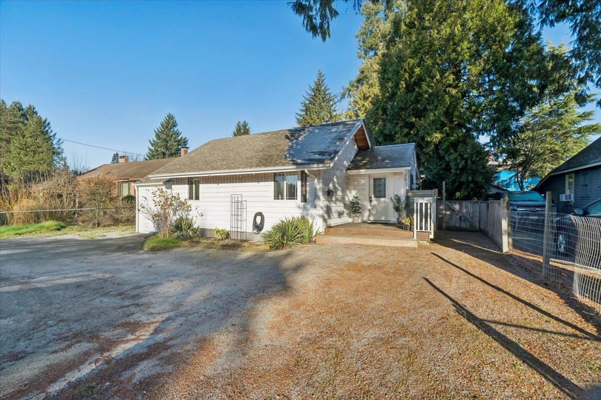 21339 Dewdney Trunk Road, Maple Ridge, BC, V2X 3G2 photo 2