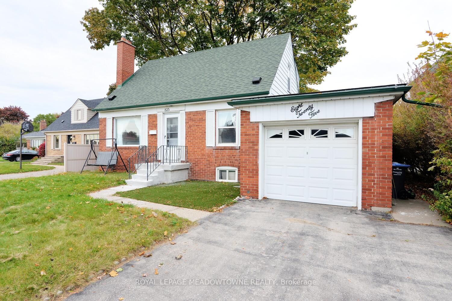 Additional image 3 of 825 North Service Road, Mississauga, ON, L4Y 1A2