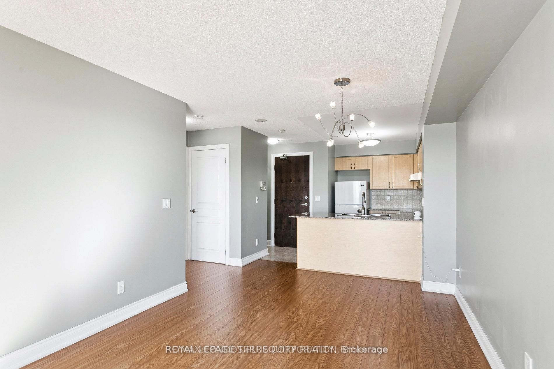 Additional image 4 of 1202-7 North Park Road, Vaughan, ON, L4J 0C9