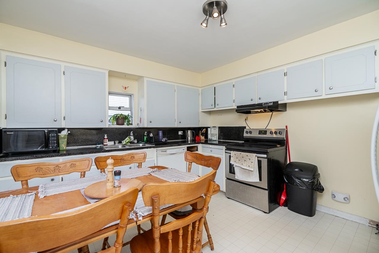 Additional image 4 of 11031 131a Street, Surrey, BC, V3T 3S1