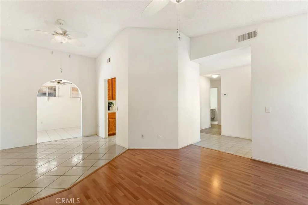 764 Ensenada Dr, Hemet, CA 92545 photo 4