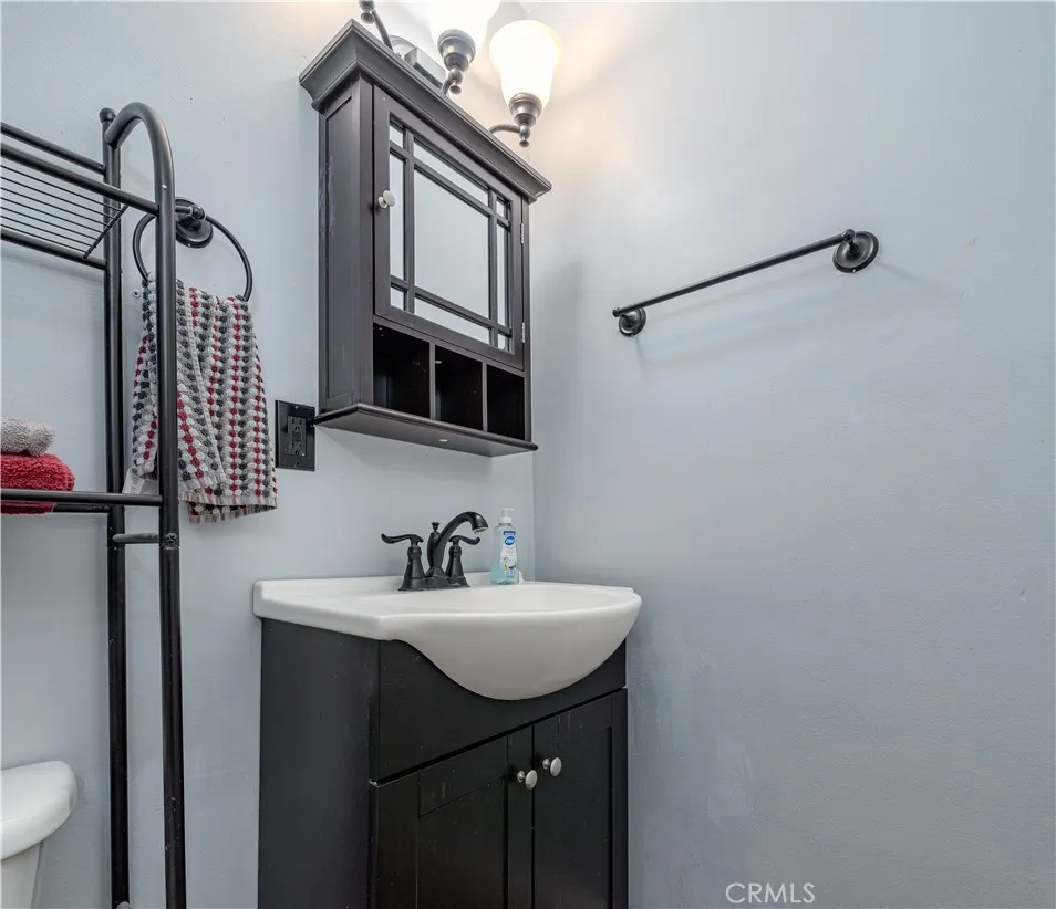 Additional image 109 of 10921 Walnut St, Los Alamitos, CA 90720