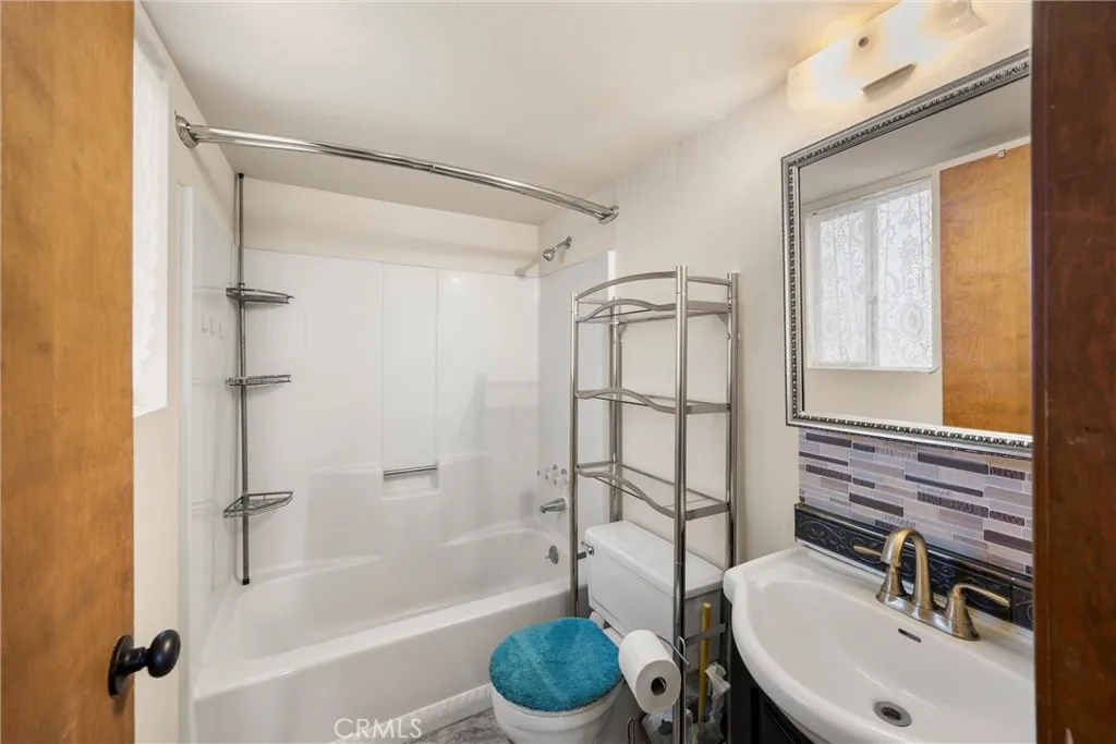 Additional image 24 of 32826 Truman Ln, Running Springs, CA 92382
