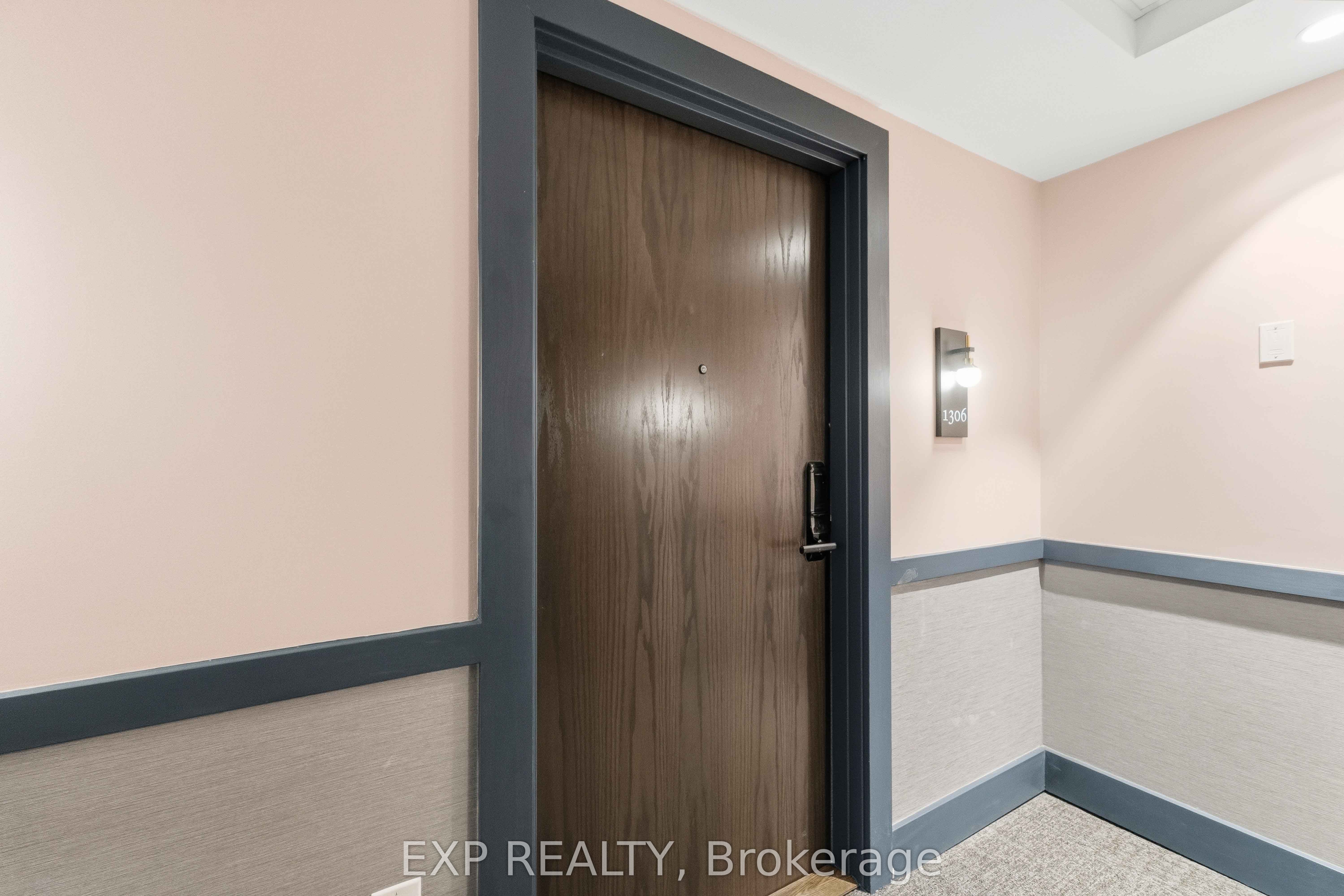 Additional image 3 of 1306-2782 Barton Street E, Hamilton, ON, L8E 2J8