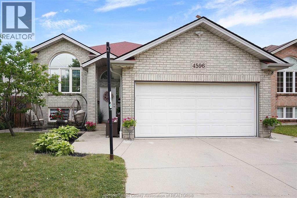 4596 Fontana Avenue, Windsor, ON, N9G3C8