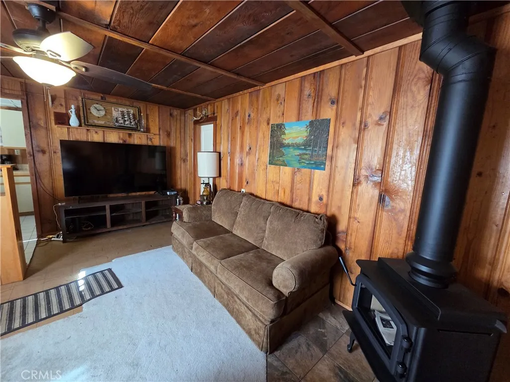 Additional image 6 of 525 Yukon Dr, Green Valley Lake, CA 92341