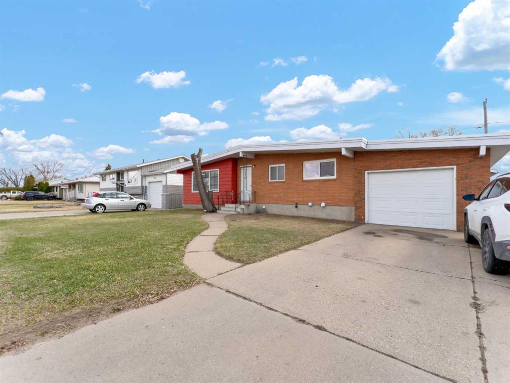 Additional image 2 of 561 12 Street NW, Medicine Hat, AB, T1A6R3