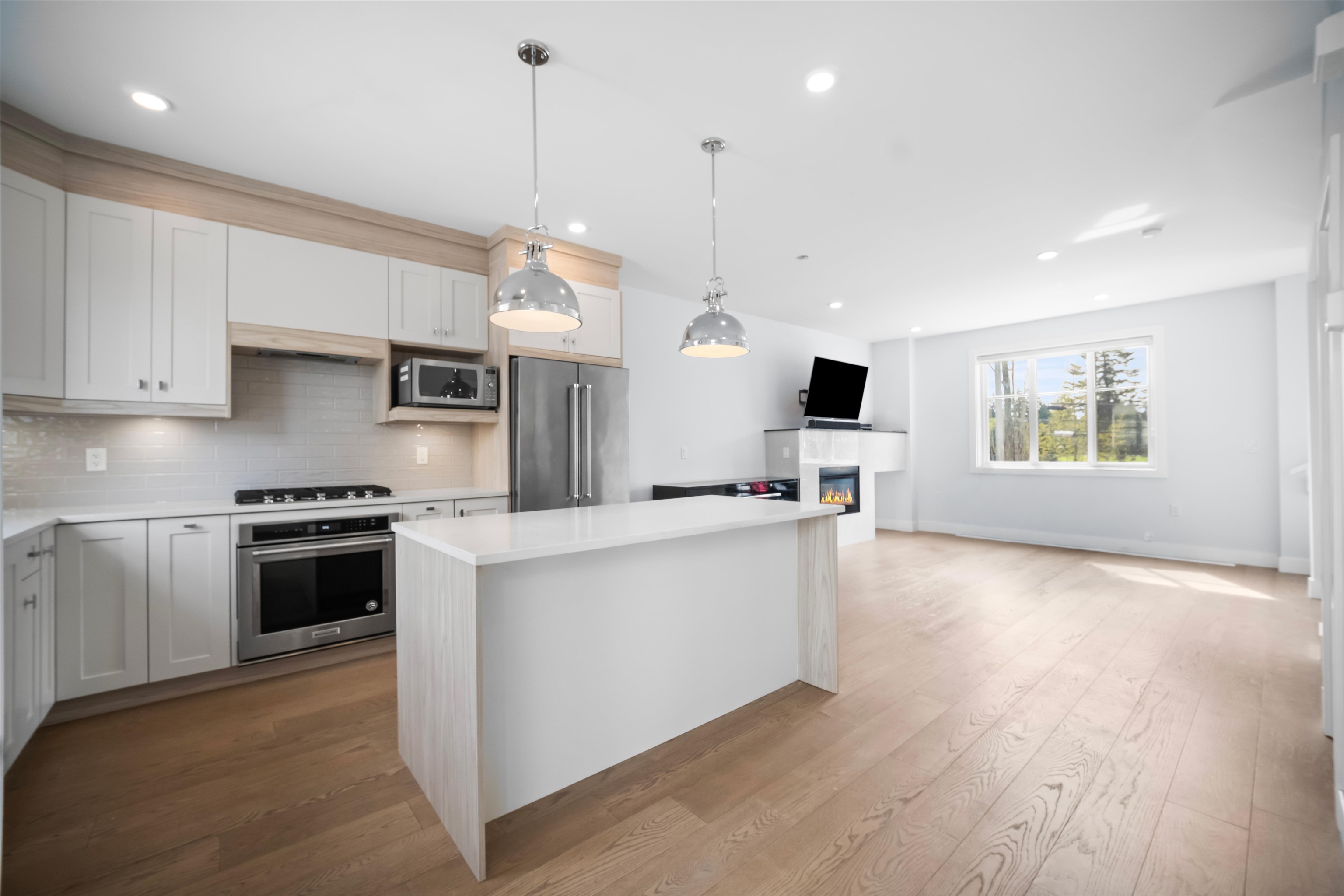 Additional image 2 of 7-5377 8a Avenue, Delta, BC, V4M 0E2