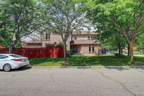 Additional image 8 of 3246 Fanleaf Drive, Mississauga, ON, L5N 7C9