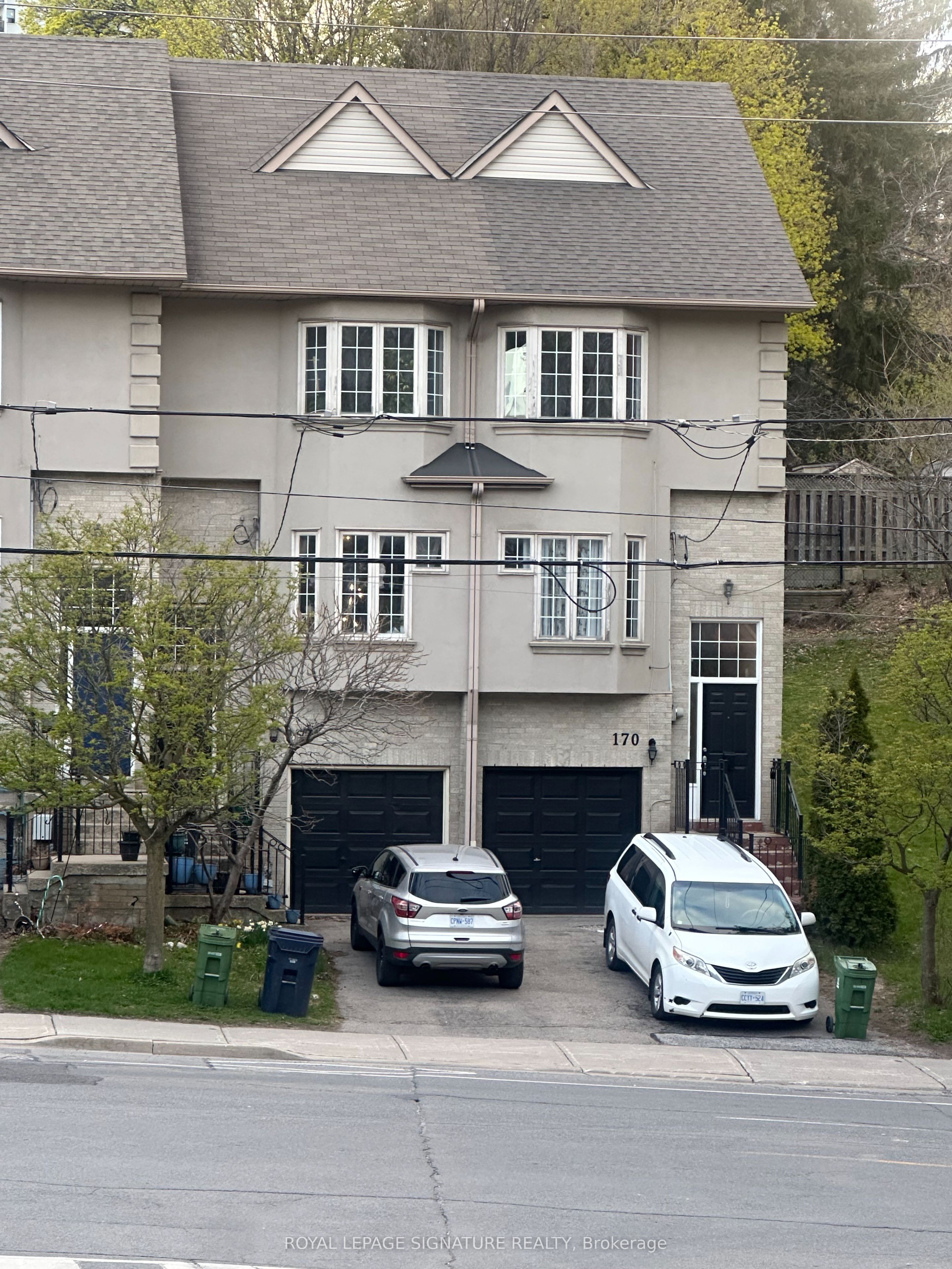 170 Dawes Road, Toronto, ON, M4C 5C4