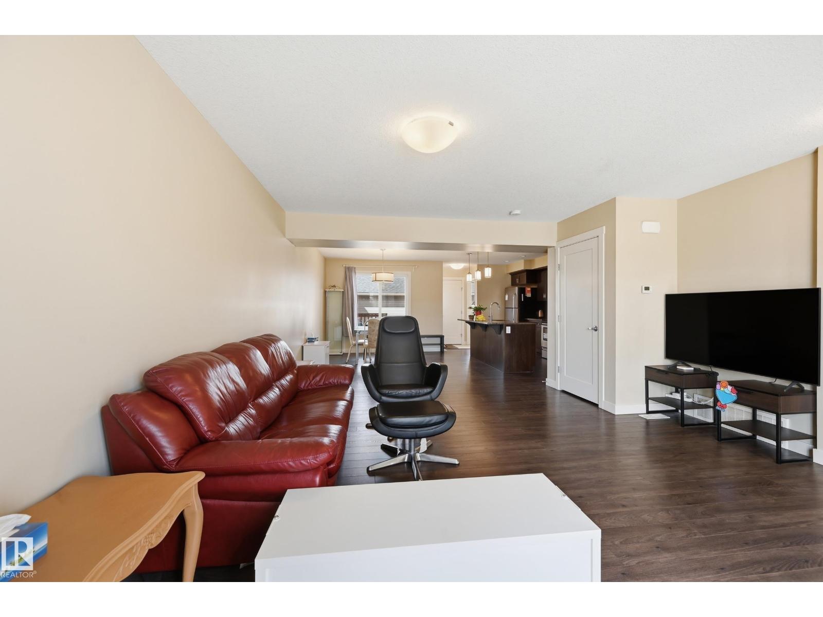 Additional image 4 of 701 Allard Boulevard SW, Edmonton, AB, T6W2V7