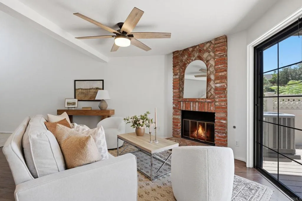 Additional image 4 of 7015 Goldenrod Way, Carlsbad, CA 92011