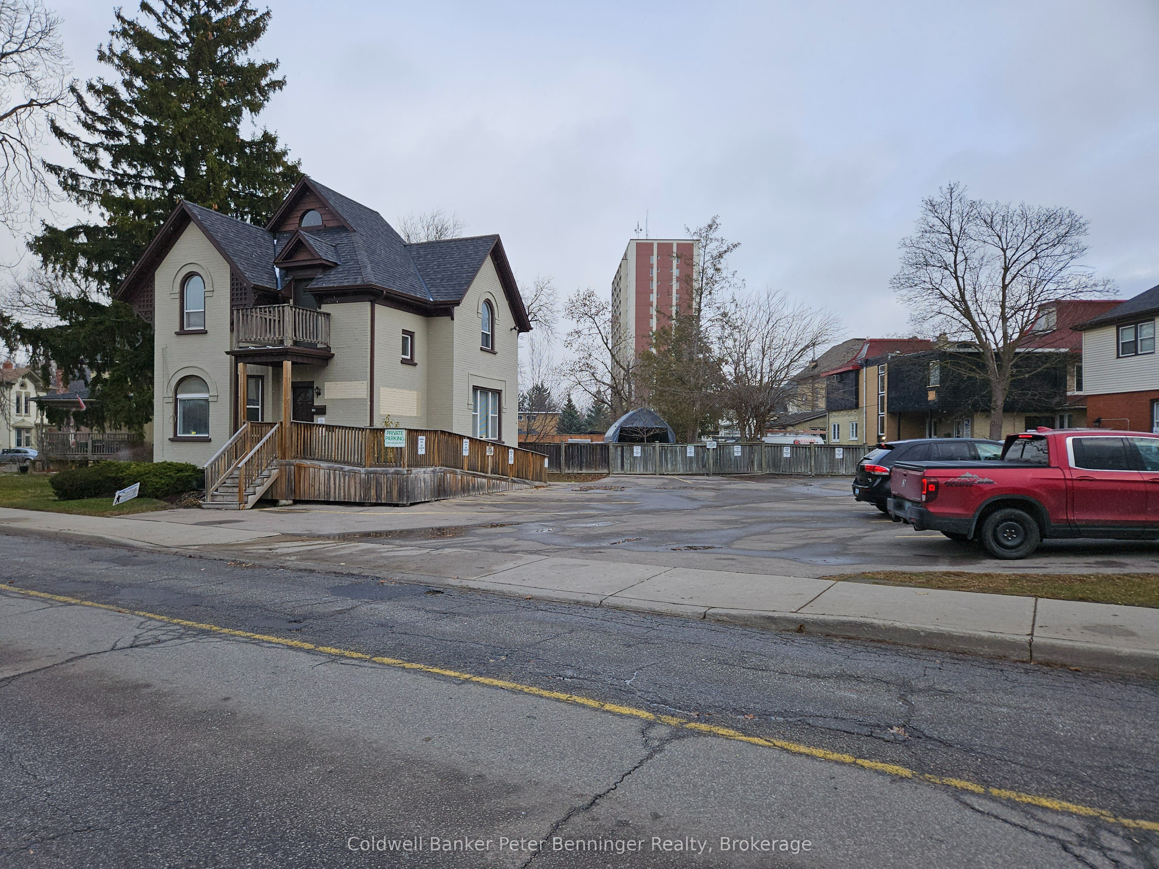 Additional image 3 of 100 Lancaster Street E, Kitchener, ON, N2H 1M8
