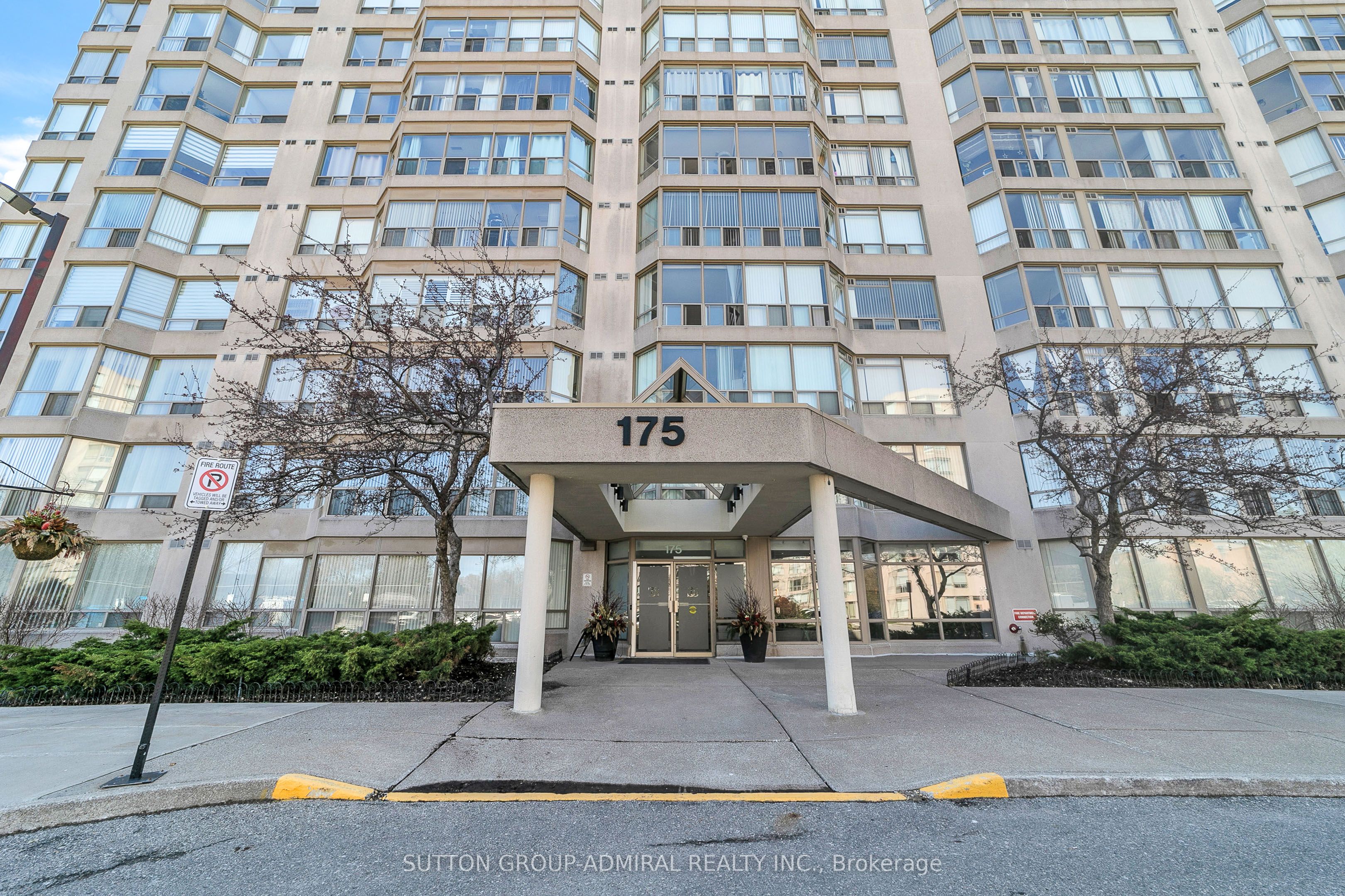 Additional image 3 of 812-175 Cedar Avenue, Richmond Hill, ON, L4C 9V3