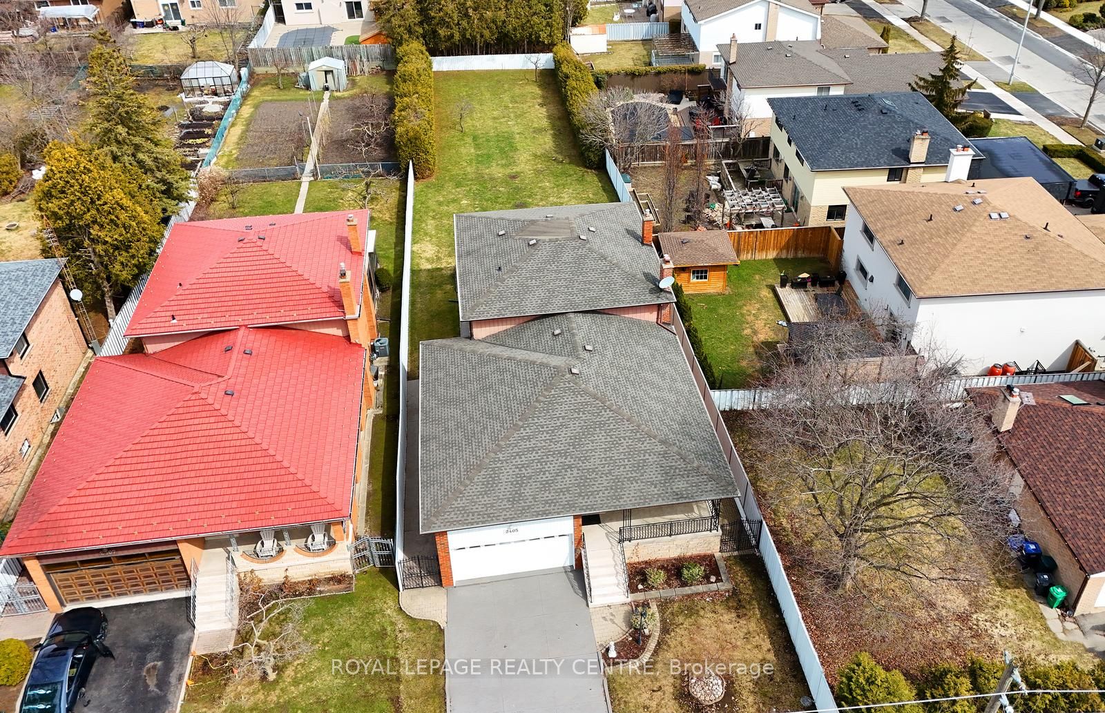 Additional image 2 of 2405 Rosemary Drive, Mississauga, ON, L5C 1X1