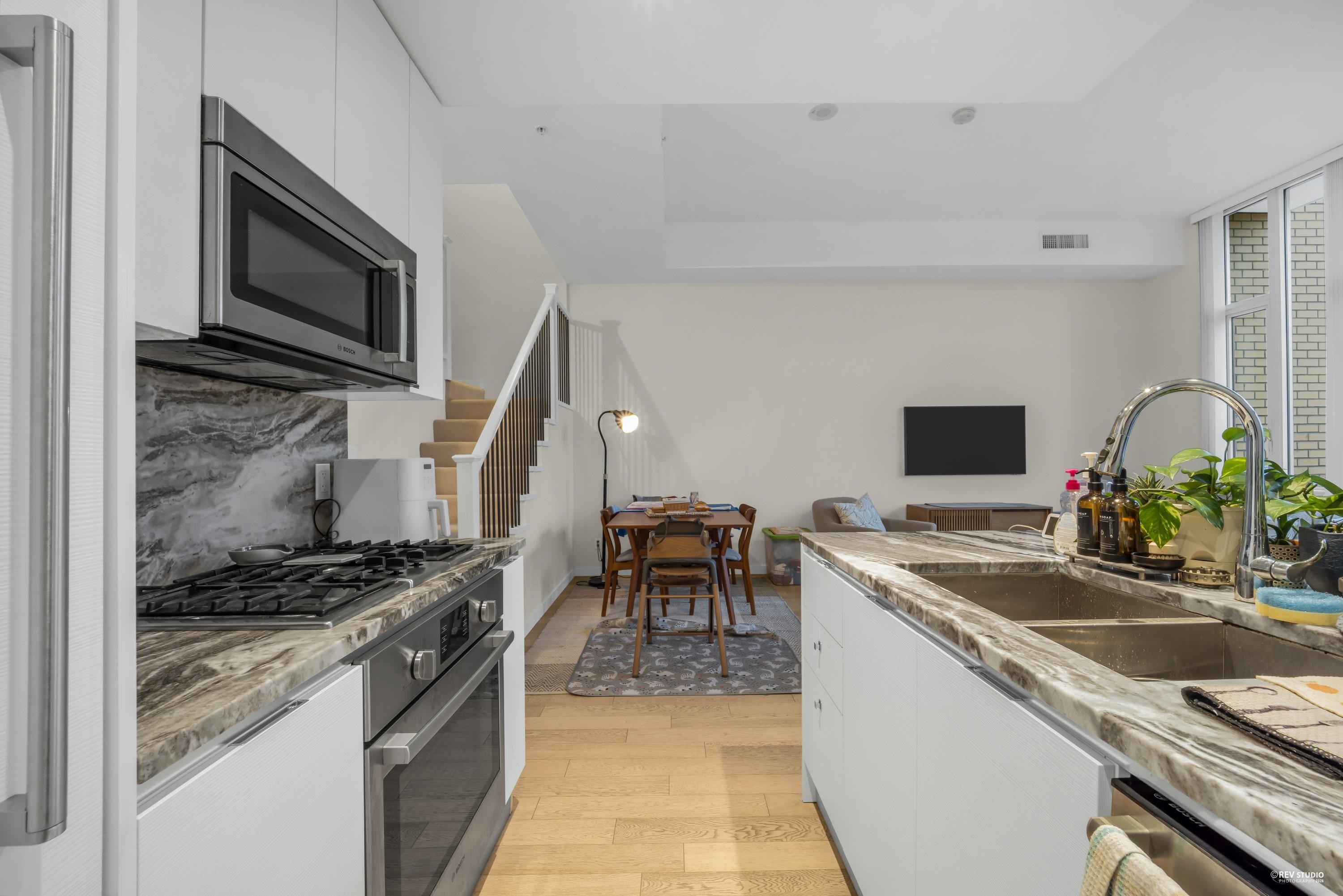 Additional image 4 of 2063 10th Avenue W, Vancouver, BC, V6J 0H1