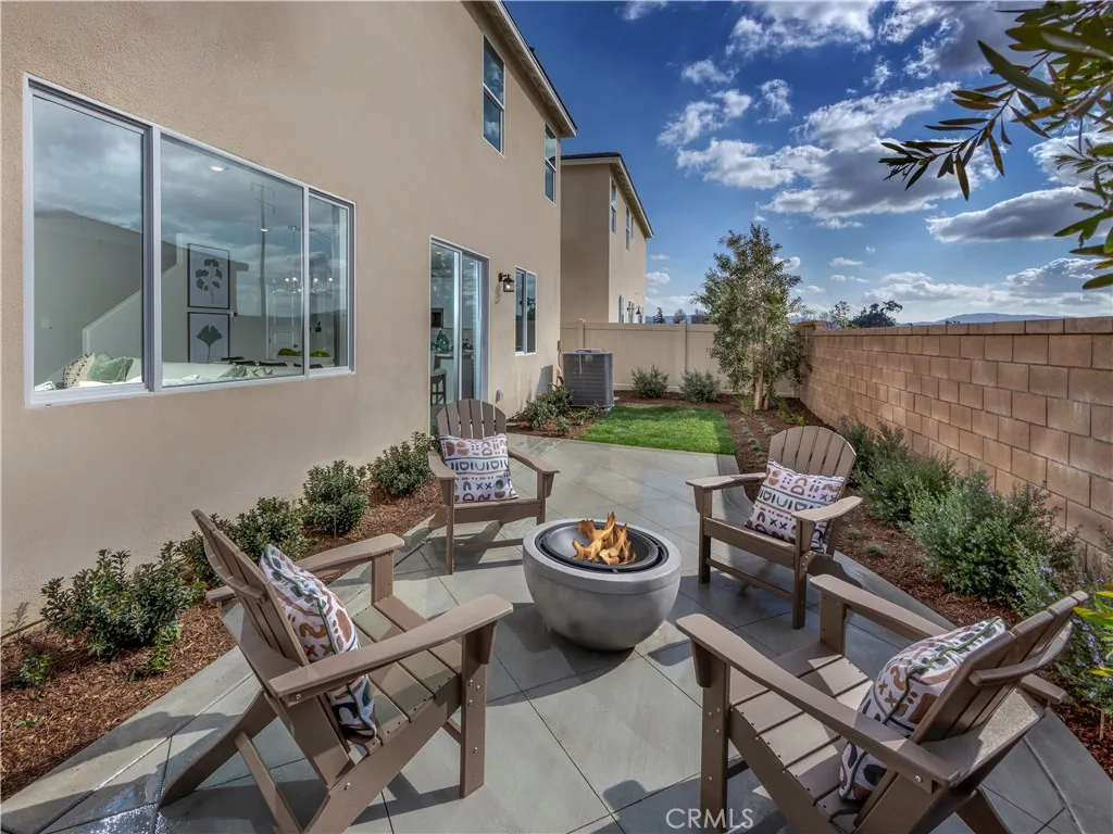 Additional image 14 of 2069 Grapefruit Street, Redlands, CA 92374