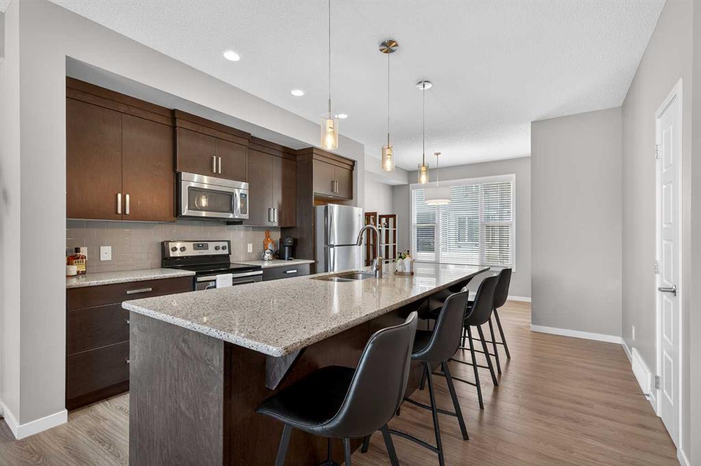 Additional image 3 of 258 New Brighton Walk SE, Calgary, AB, T2Z 5C7
