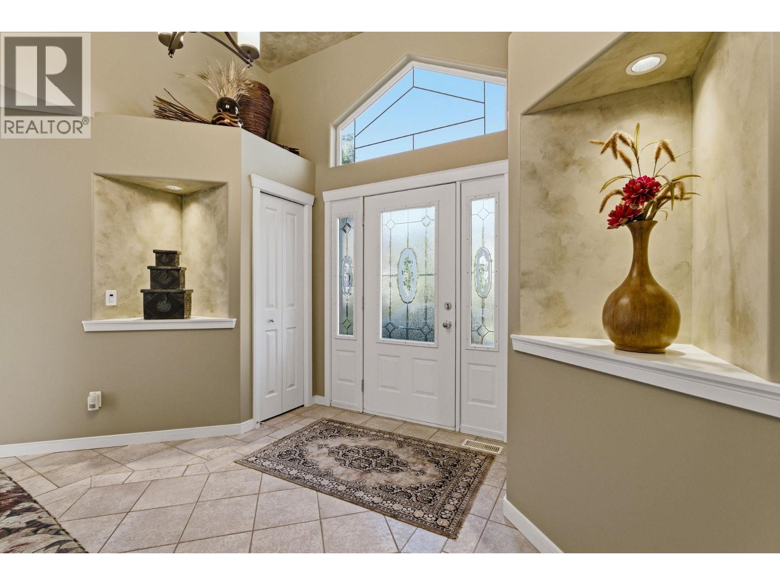Additional image 5 of 2229 Capistrano Drive, Kelowna, BC, V1V2A2