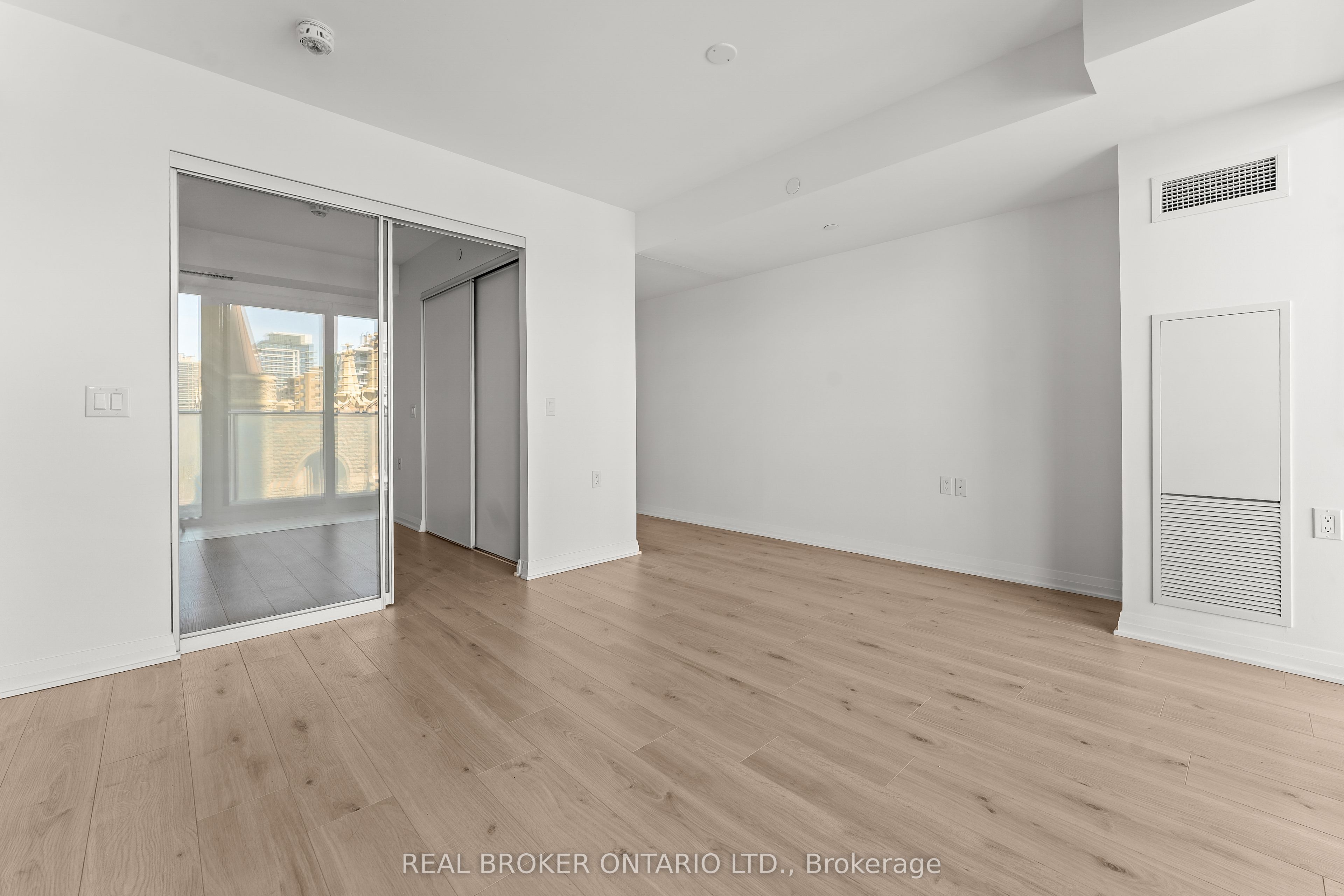 Additional image 3 of 906-99 Foxbar Road, Toronto, ON, M4V 2G5