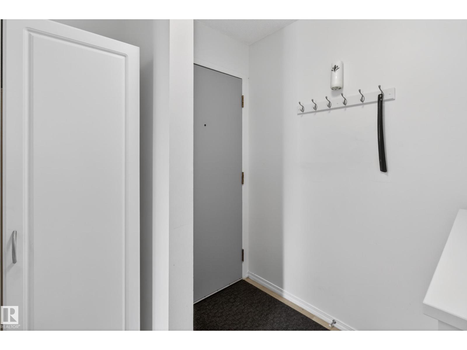 Additional image 5 of 211-10838 108 Street NW, Edmonton, AB, T5H3A7