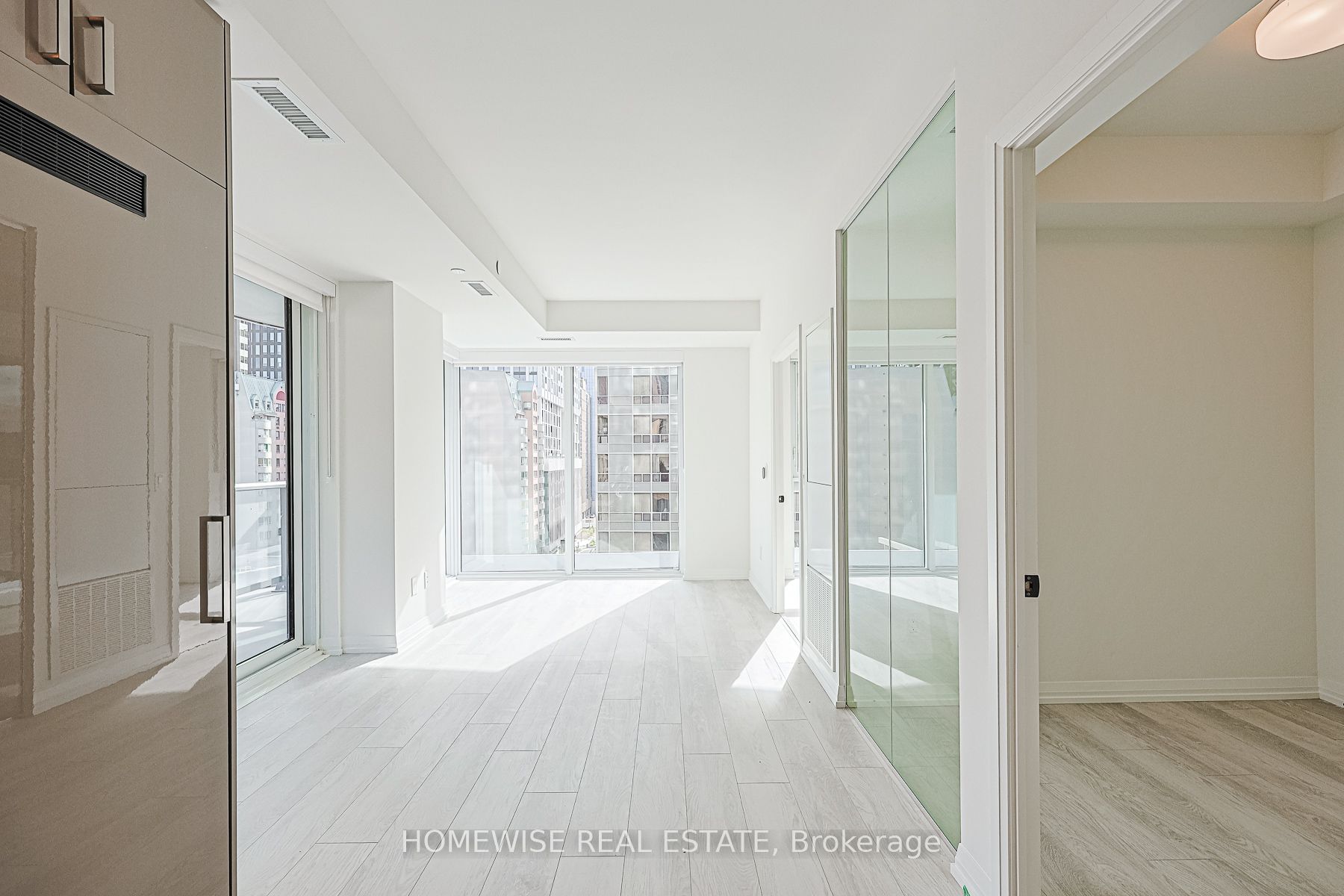 Additional image 6 of 604-280 Dundas Street W, Toronto, ON, M5T 0E3