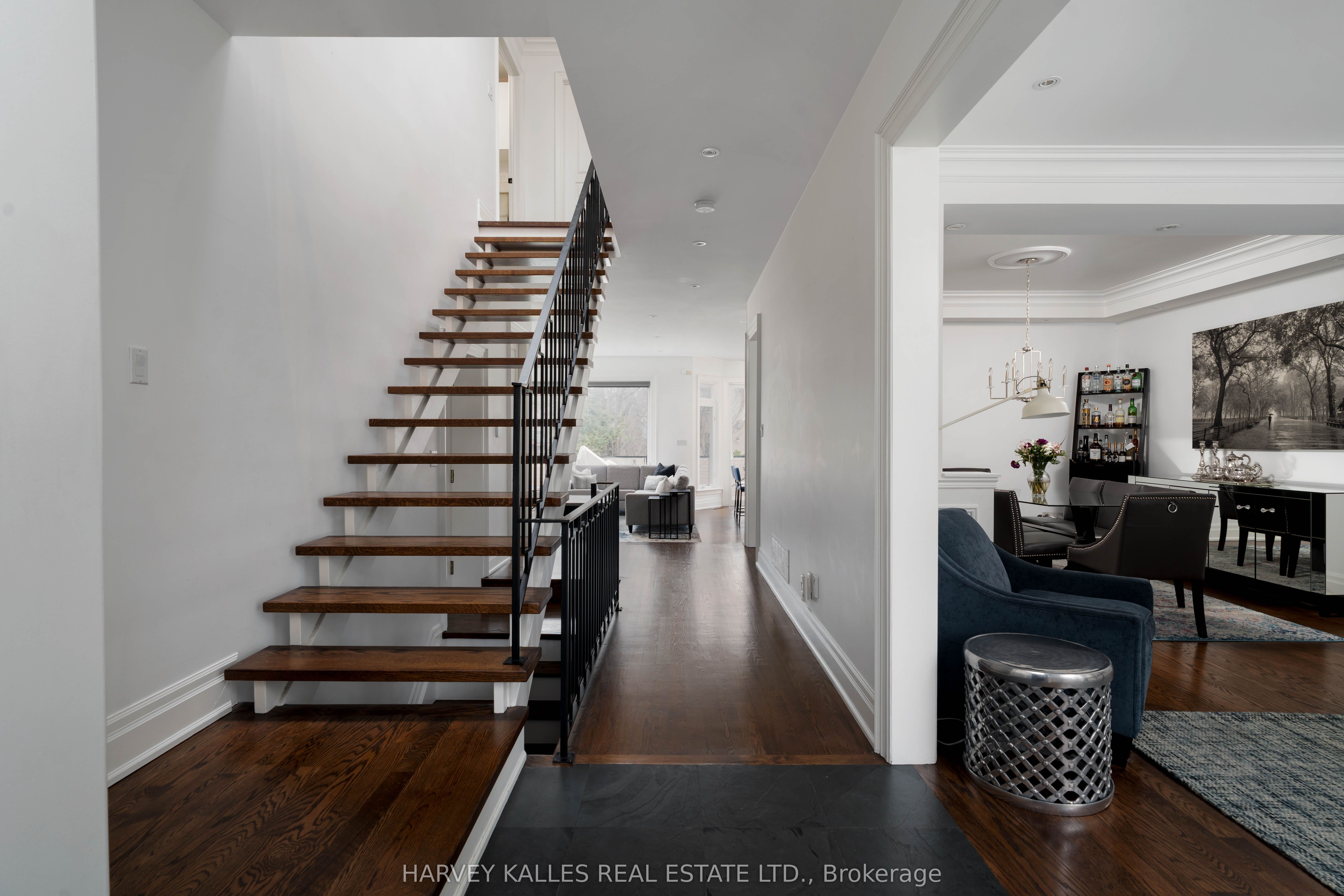 Additional image 3 of 57 Burncrest Drive, Toronto, ON, M5M 2Z4