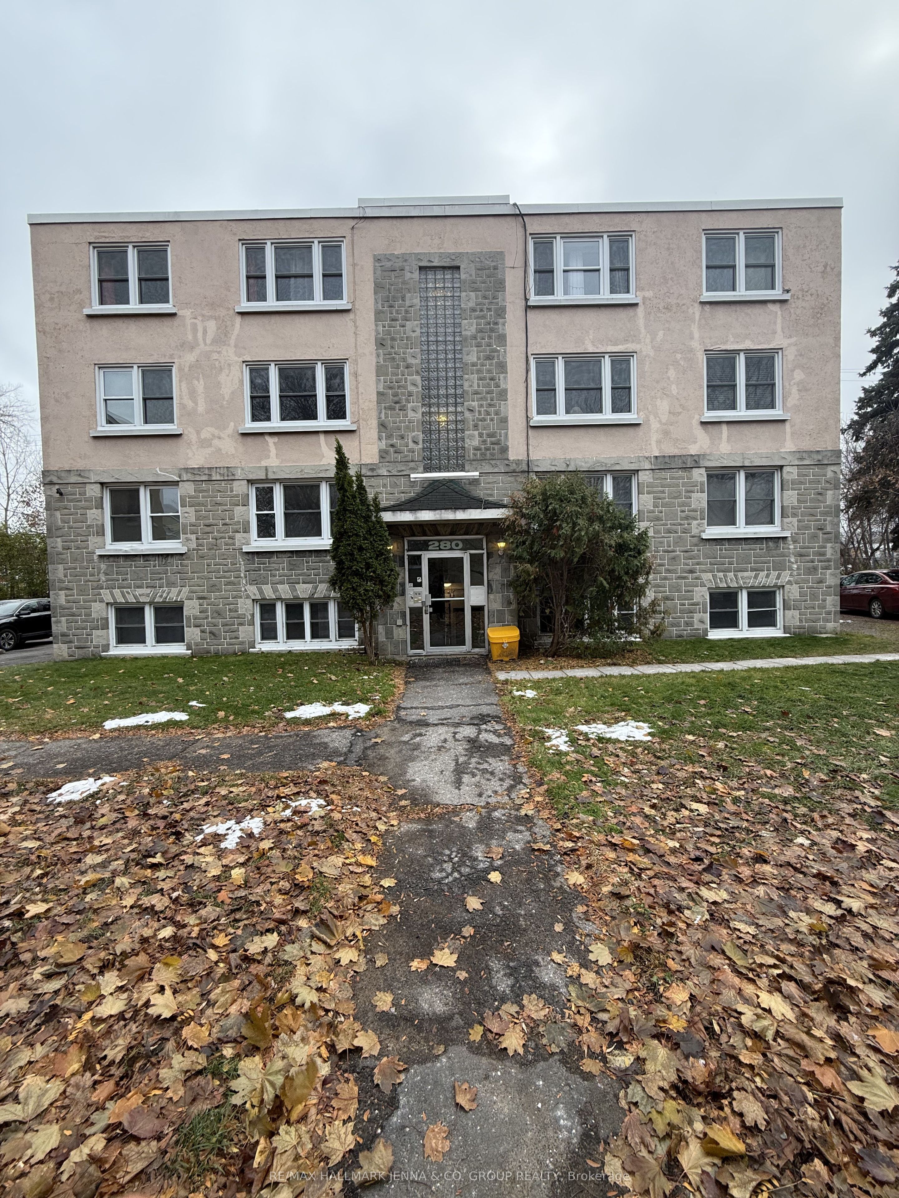 3-280 Blake Boulevard, Ottawa, ON, K1L 6L7
