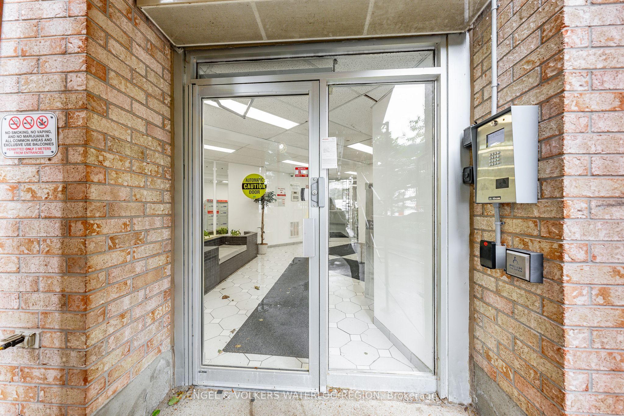 Additional image 3 of 406-15 Hofstetter Avenue, Kitchener, ON, N2A 3Z7