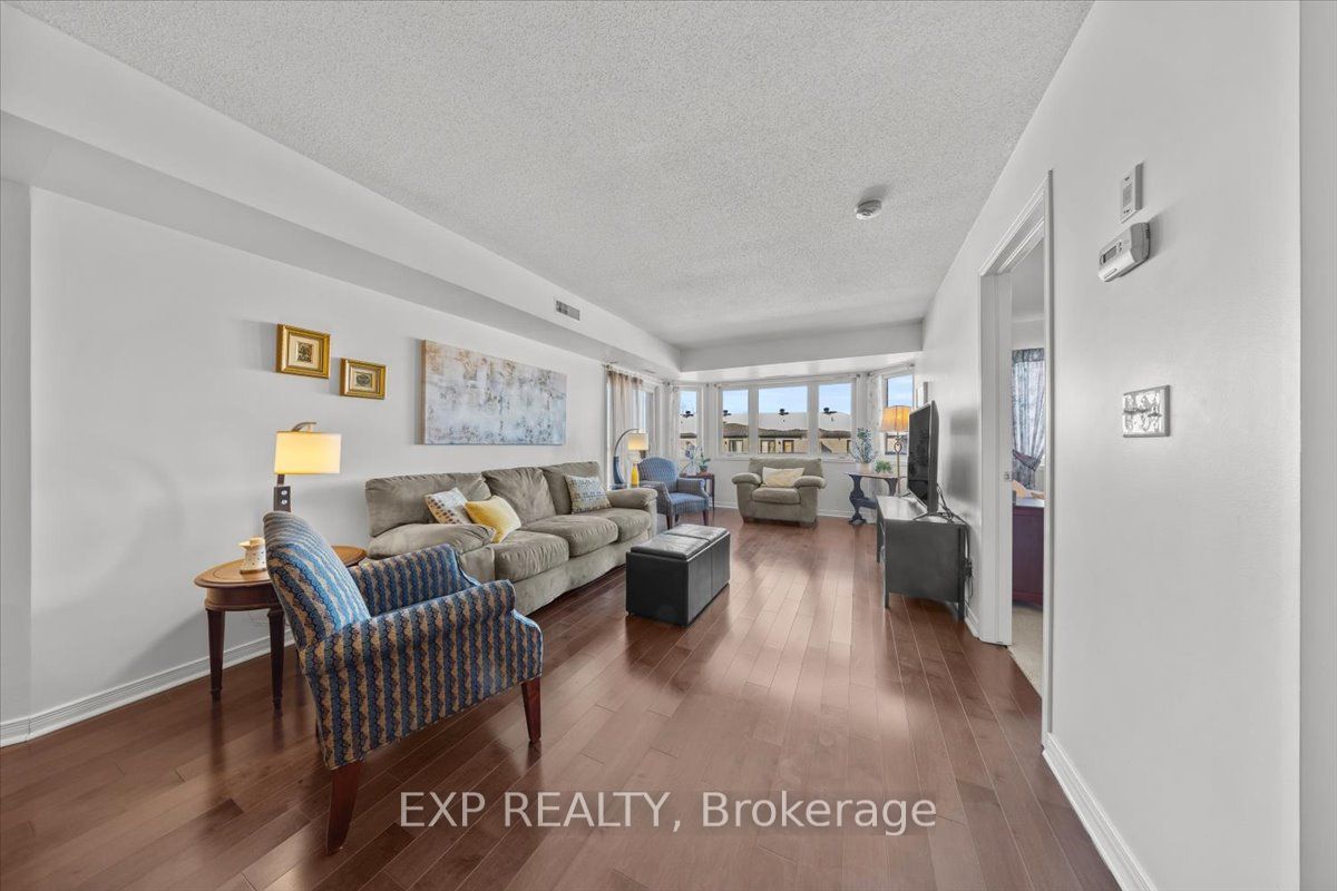 Additional image 4 of 307-1931 St. Joseph Boulevard, Ottawa, ON, K1C 0A3