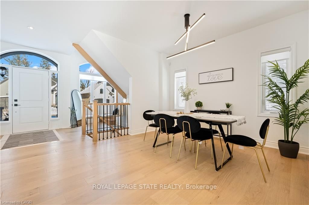 66 Cesar Place, Hamilton, ON, L9G 0G3 photo 5