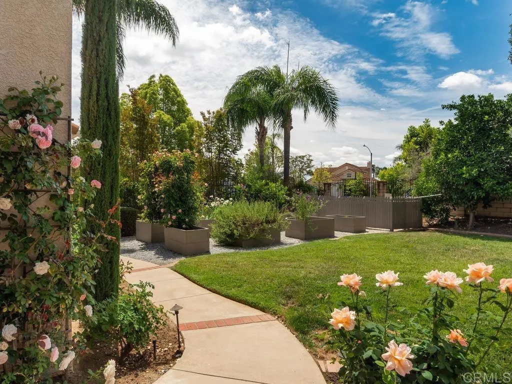 677 Garwood Court, Riverside, CA 92506
