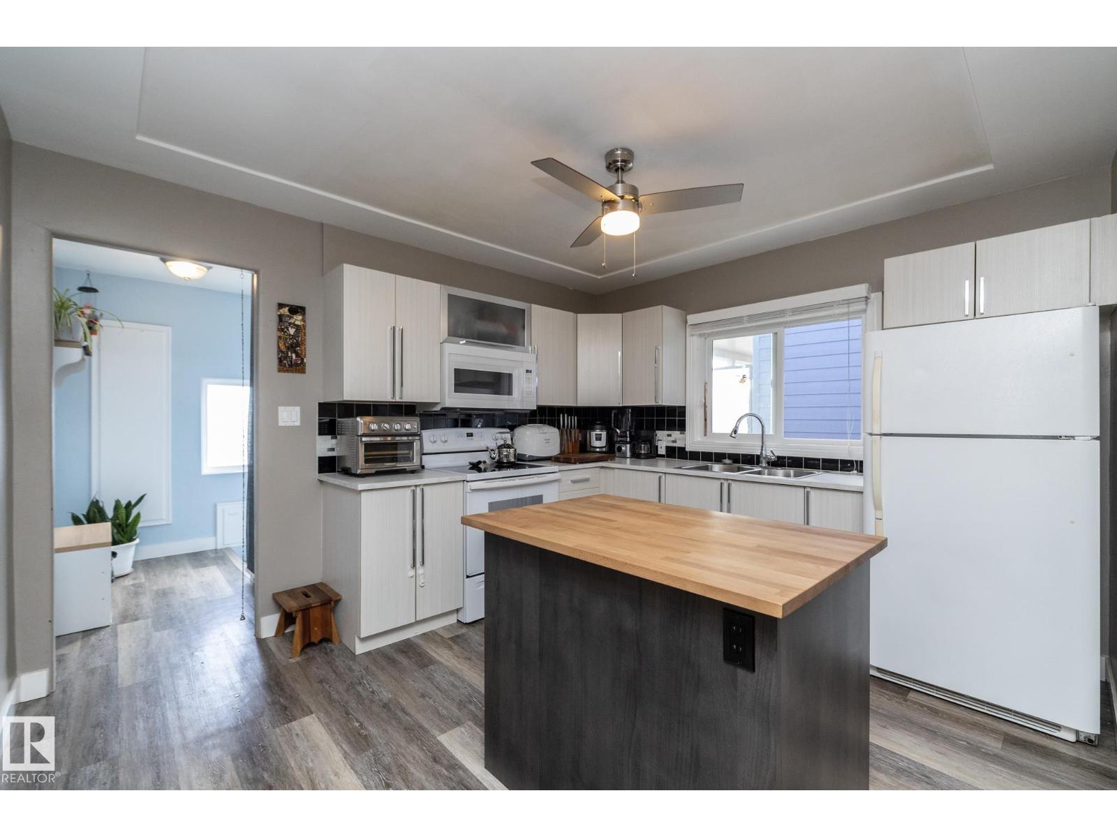 Additional image 2 of 10103 108 Street, Fort Saskatchewan, AB, T8L2V7