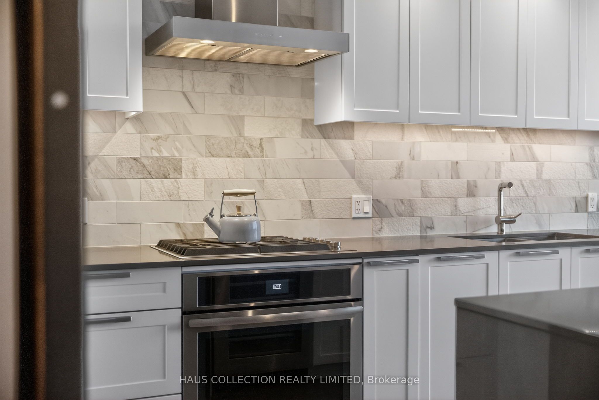 Additional image 5 of PH2302-20 Daly Avenue, Ottawa, ON, K1N 0C6