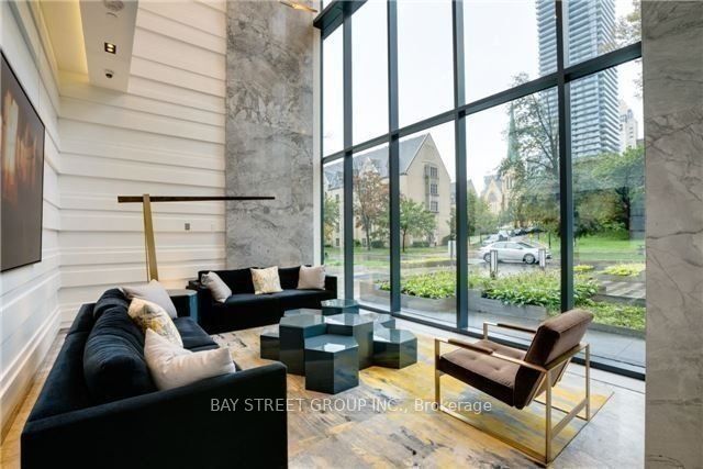 Additional image 6 of Ph4-57 St Joseph Street, Toronto, ON, M5S 0C5