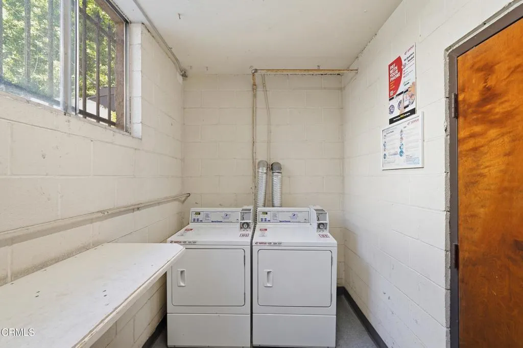 Additional image 15 of 12321 Riverside Drive Unit 204, Valley Village, CA 91607