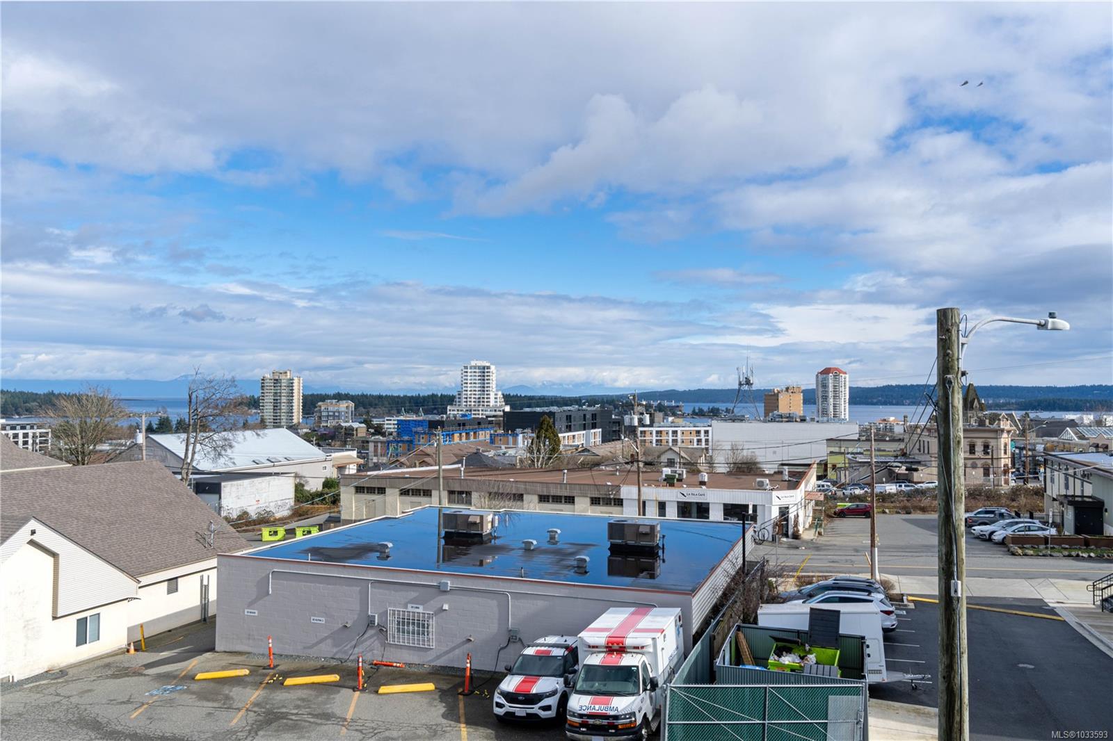 Additional image 2 of 405-240 Milton Street, Nanaimo, BC, V9R 2K6