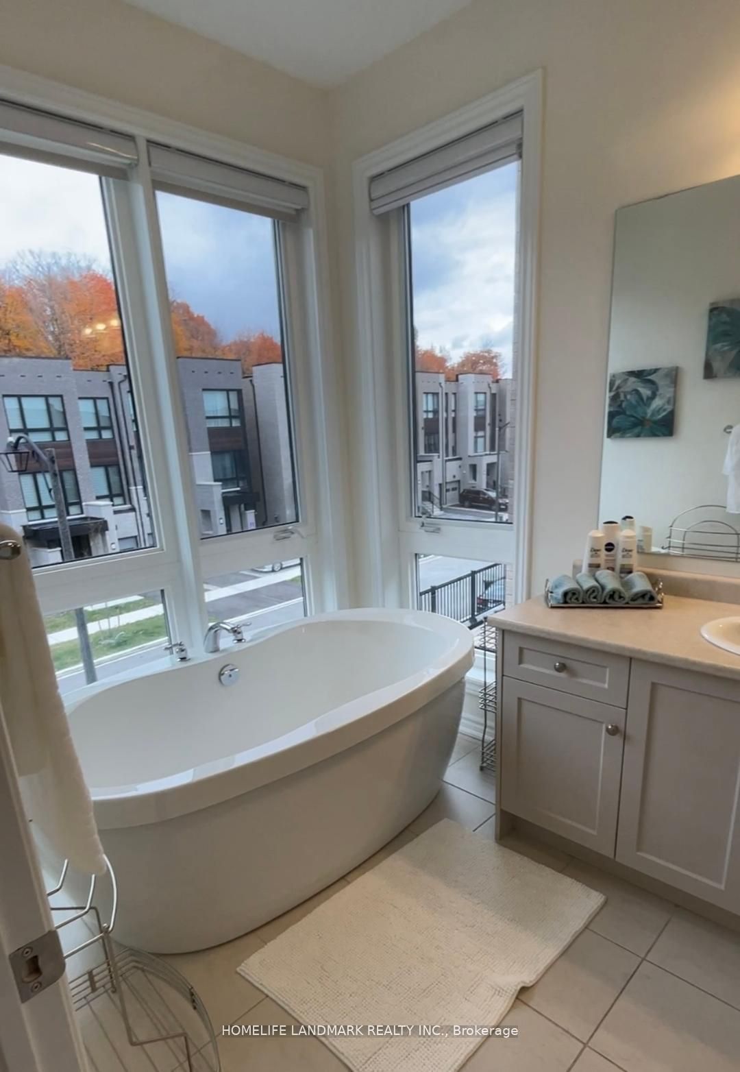 Additional image 2 of 22 Lord Melborne Street, Markham, ON, L6C 0Z5