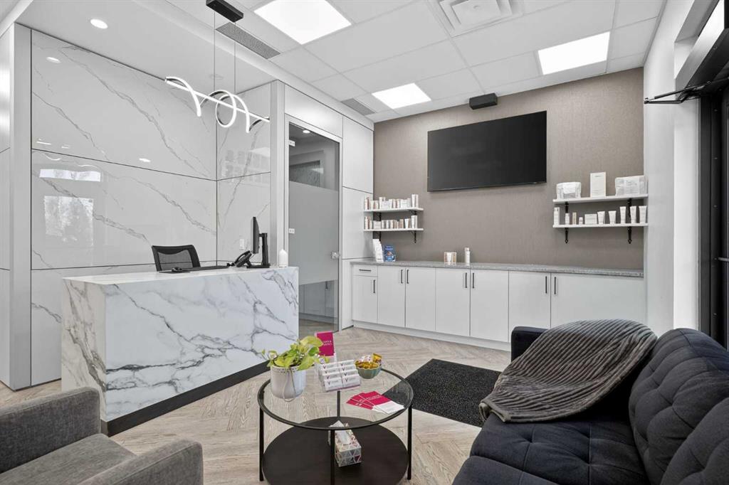 Additional image 6 of 150-11808 24 Street SW, Calgary, AB, T2W 6G2