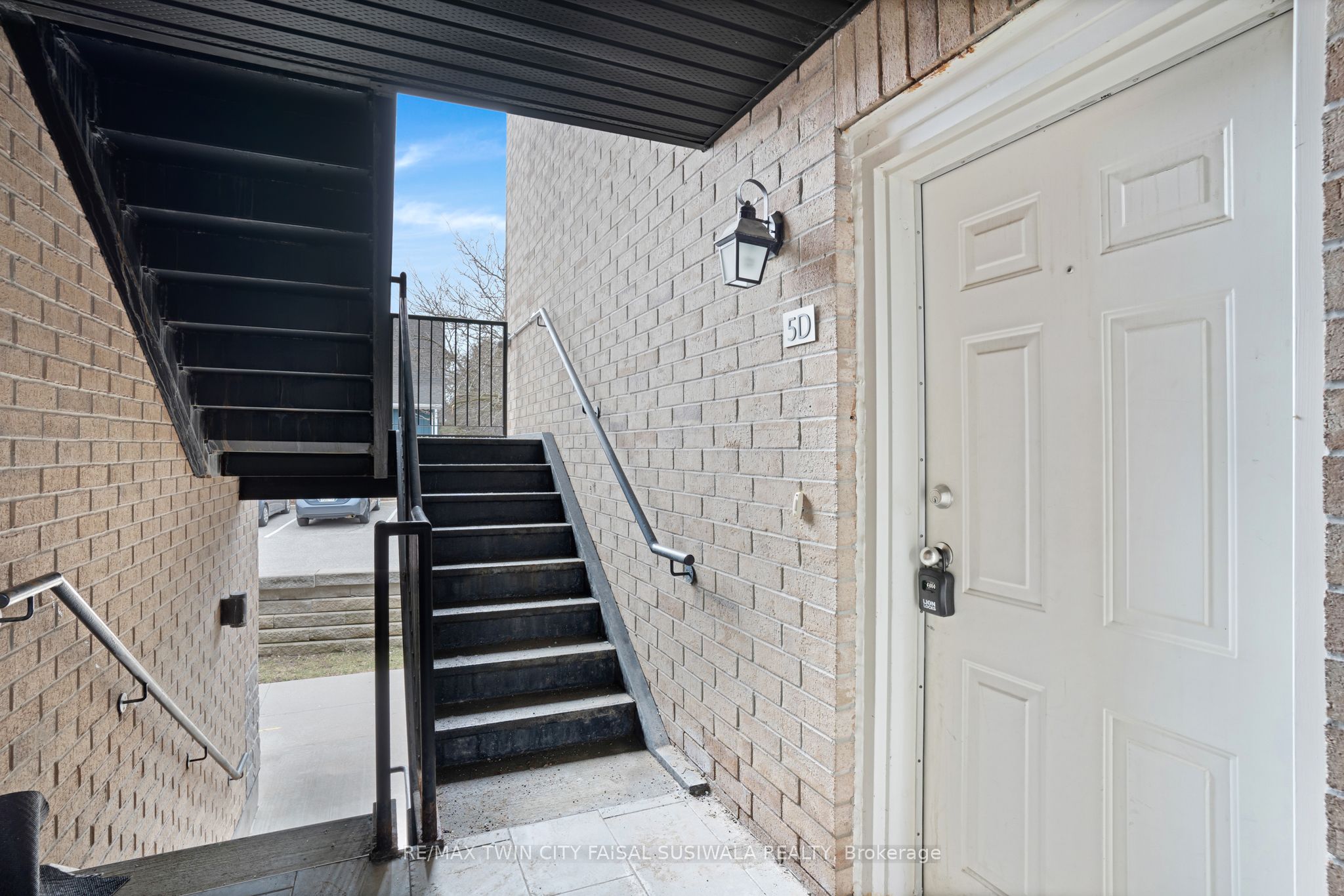 Additional image 3 of 5D-185 Windale Crescent, Kitchener, ON, N2E 0G3