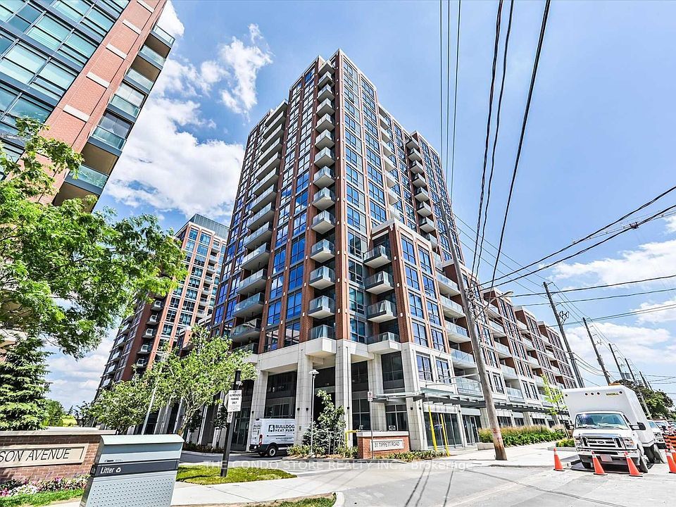 210-31 Tippett Road, Toronto, ON, M3H 0C8