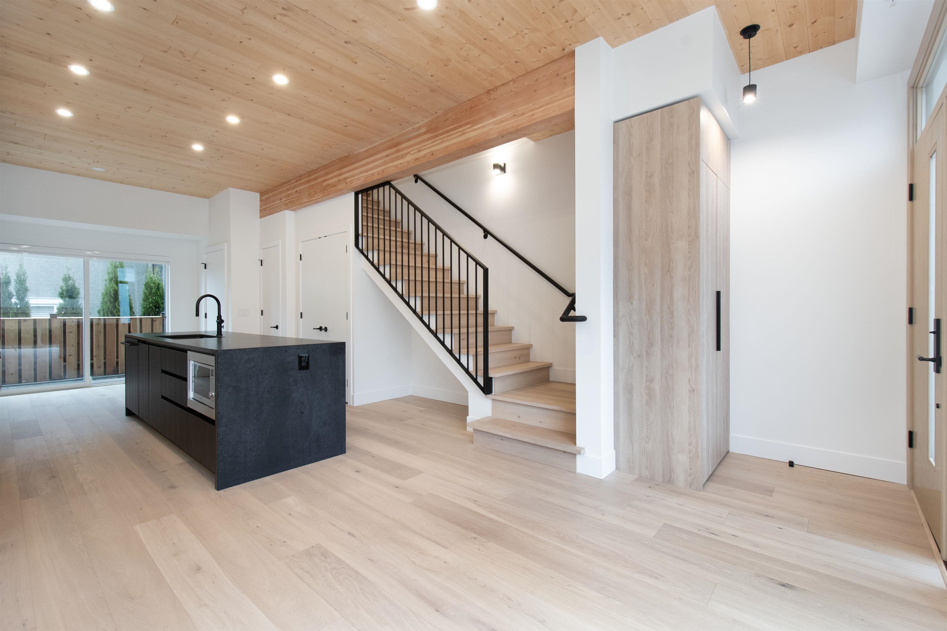 Additional image 4 of 4170 Columbia Street, Vancouver, BC, V5Y 2J6