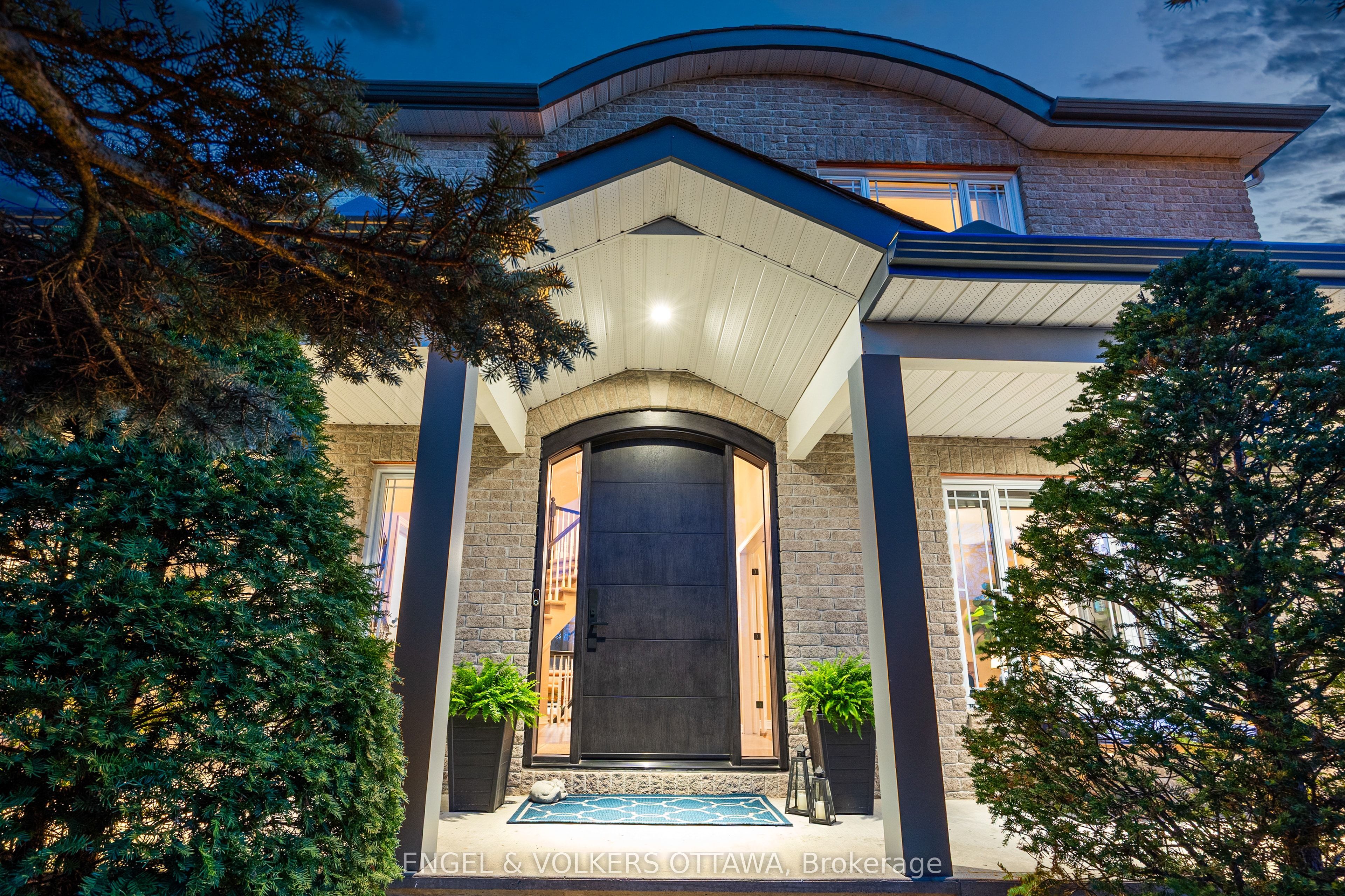 Additional image 4 of 32 Barcham Crescent, Ottawa, ON, K2J 3Z7